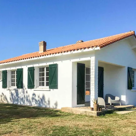 Bernache, Maison Bord De Marennes (Charente-Maritime)