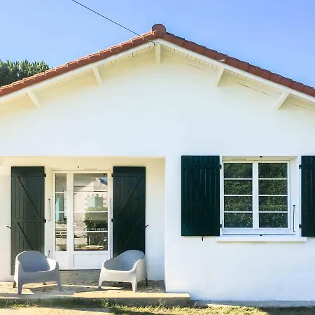 Bernache, Maison Bord De Holiday home Marennes (Charente-Maritime)