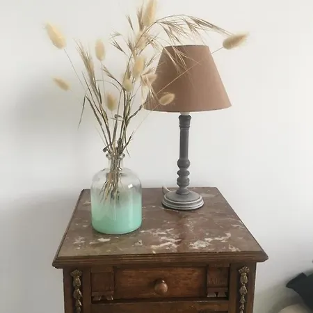 Bernache, Maison Bord De Semesterbostad *